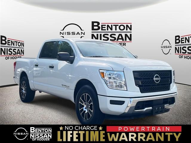 2023 Nissan Titan