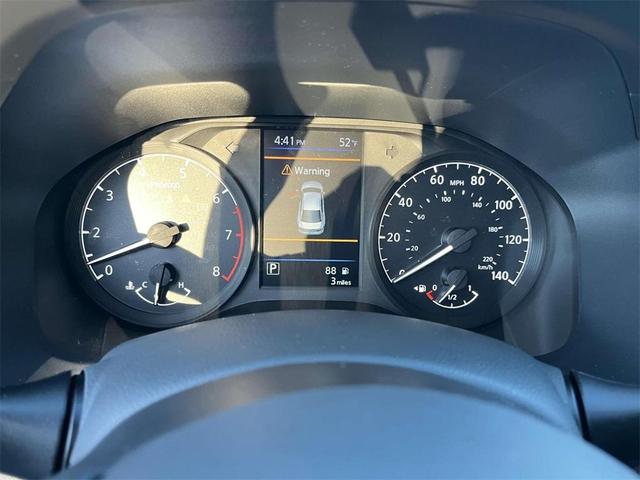 Photo of 2025 Black Nissan Altima