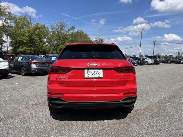 Photo of 2025 Progressive Red Audi Q3