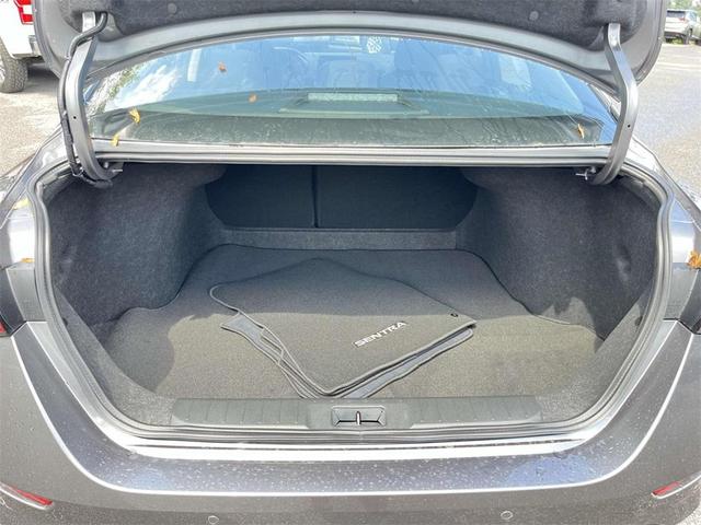 Photo of 2025 Gun Metallic Nissan Sentra