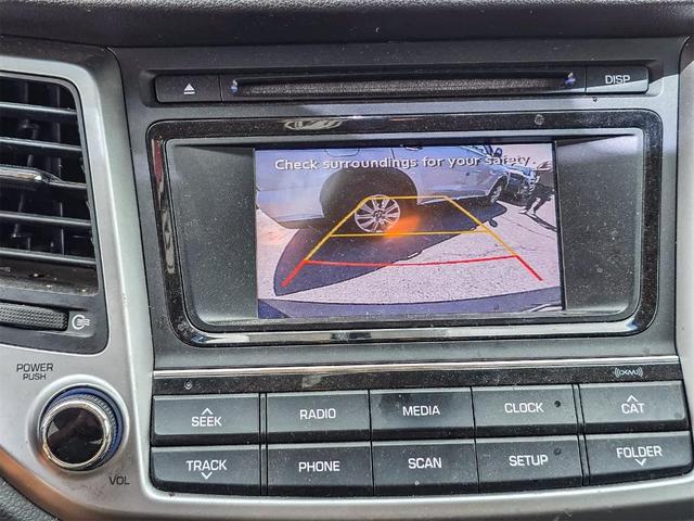 Photo of 2017 Caribbean Blue Hyundai TUCSON