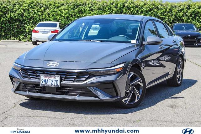 2024 Hyundai Elantra Hev