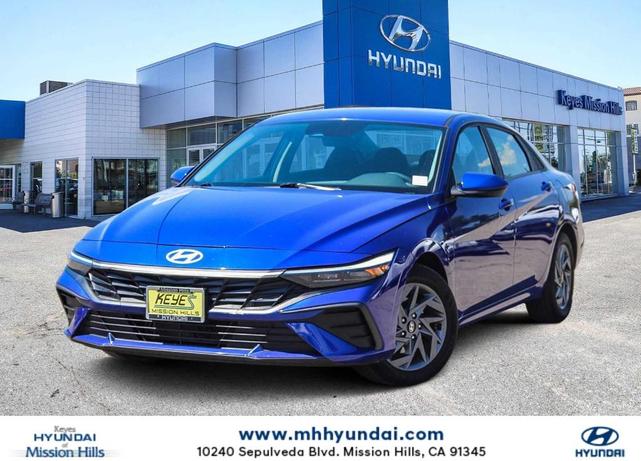 2024 Hyundai Elantra Hev