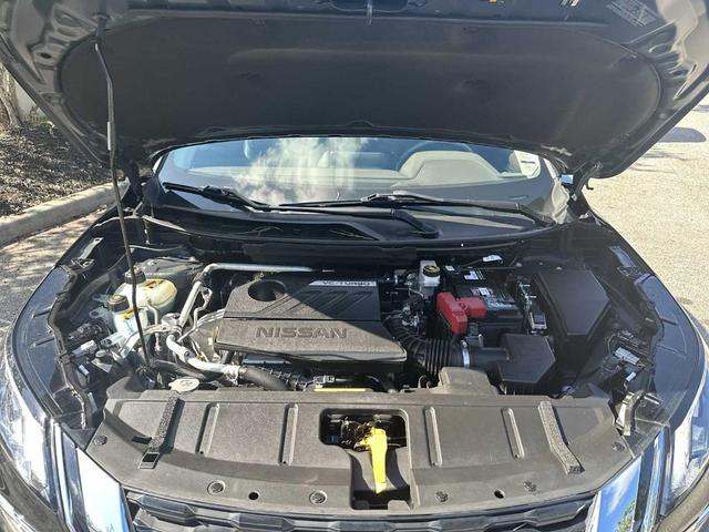 Photo of 2023 Black Nissan Rogue