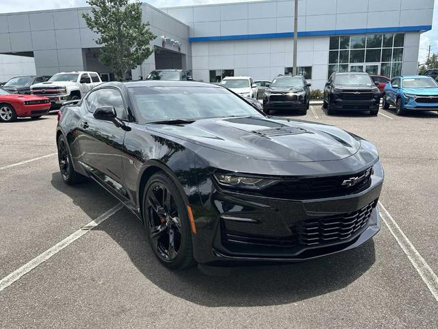 Photo of 2023 Black Chevrolet Camaro