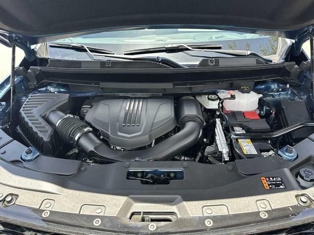 Photo of 2025 Blue Chevrolet Traverse