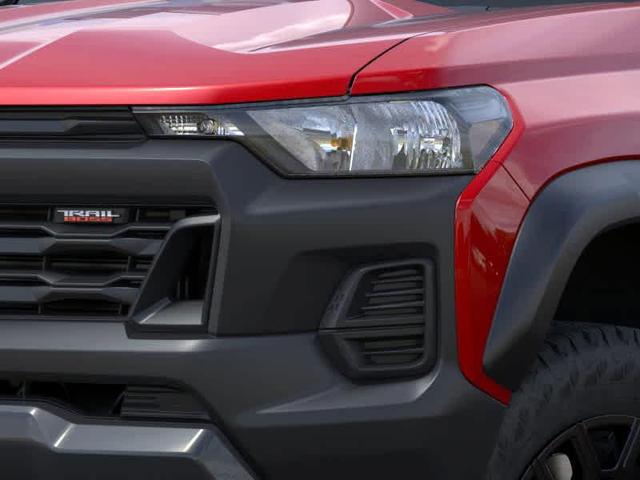 Photo of 2025 Radiant Red Chevrolet Colorado