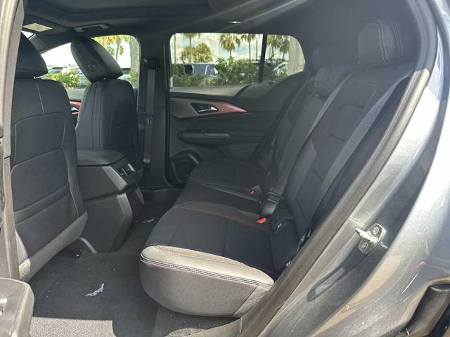 Photo of 2025 Sterling Gray Metallic Chevrolet Equinox EV