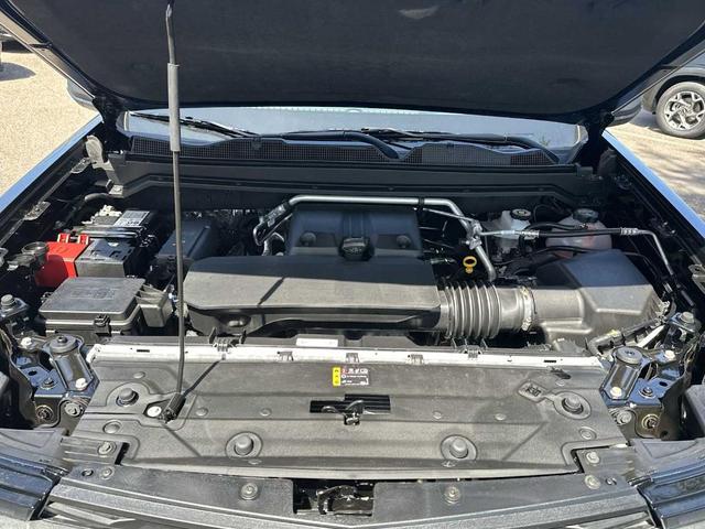 Photo of 2025 Black Chevrolet Colorado