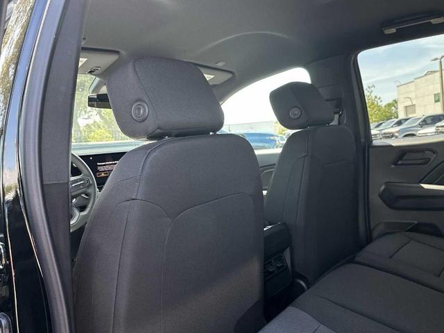 Photo of 2025 Black Chevrolet Colorado