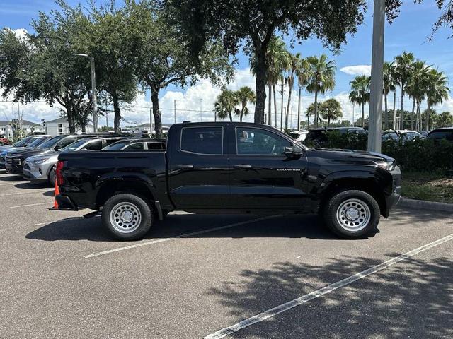 Photo of 2025 Black Chevrolet Colorado