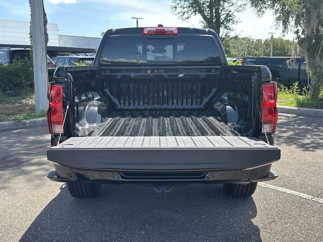 Photo of 2025 Black Chevrolet Colorado