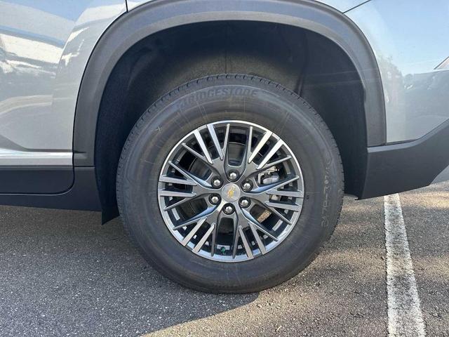 Photo of 2026 Sterling Gray Metallic Chevrolet Traverse