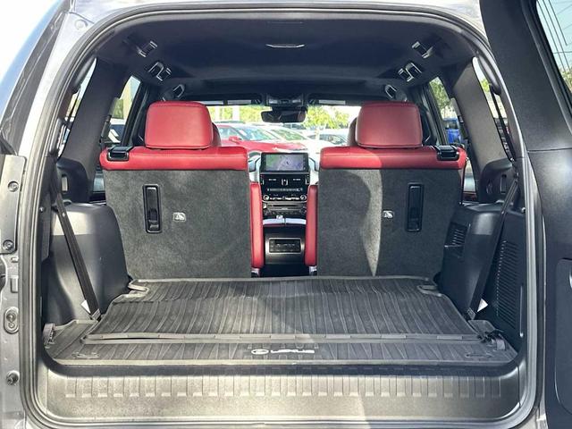 Photo of 2023 Nebula Gray Pearl Lexus GX 460