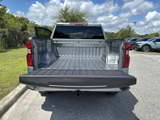 Photo of 2025 Gray Chevrolet Silverado 1500