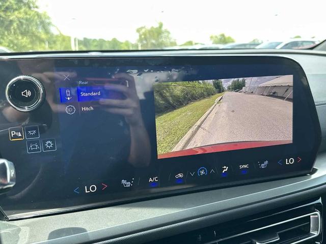 Photo of 2025 Red Chevrolet Traverse