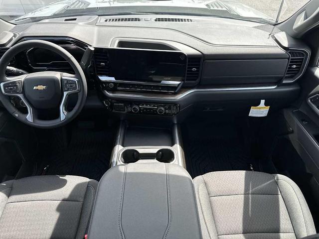 Photo of 2025 Gray Chevrolet Silverado 2500