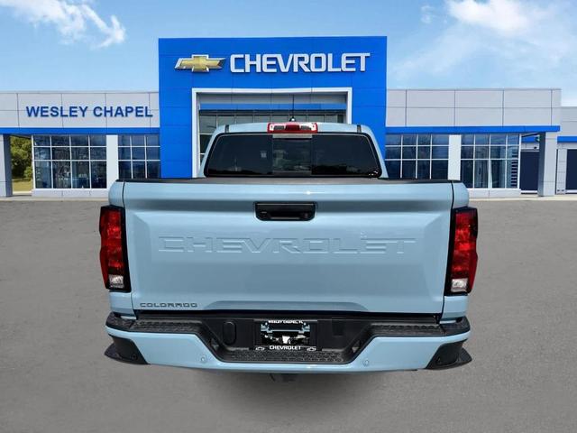 Photo of 2025 Gray Chevrolet Colorado
