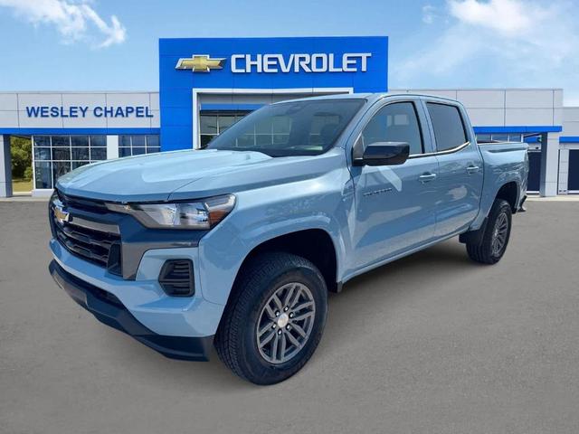 Photo of 2025 Gray Chevrolet Colorado