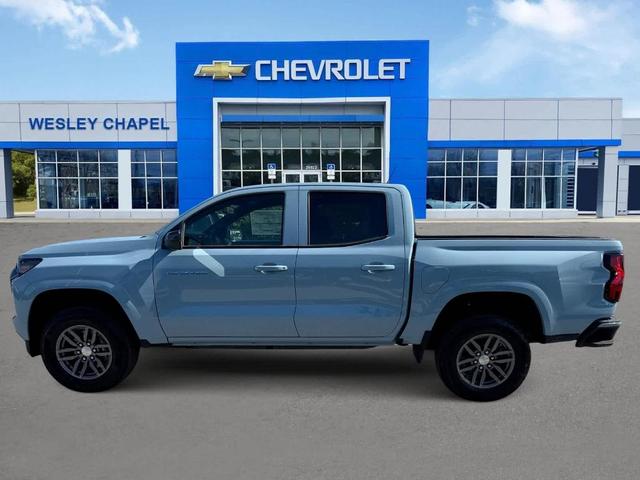 Photo of 2025 Gray Chevrolet Colorado