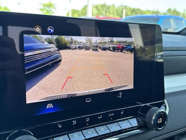 Photo of 2025 Gray Chevrolet Colorado