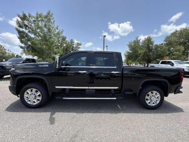 Photo of 2025 Black Chevrolet Silverado 2500