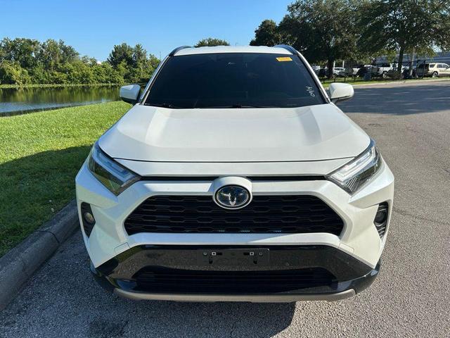 Photo of 2022 Blizzard Pearl Toyota RAV4 Hybrid
