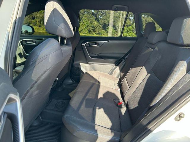 Photo of 2022 Blizzard Pearl Toyota RAV4 Hybrid