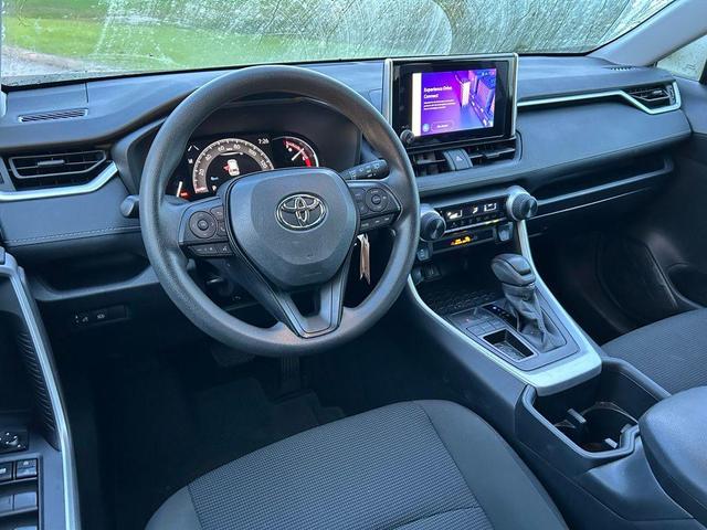 Photo of 2025 Silver Sky Metallic Toyota RAV4