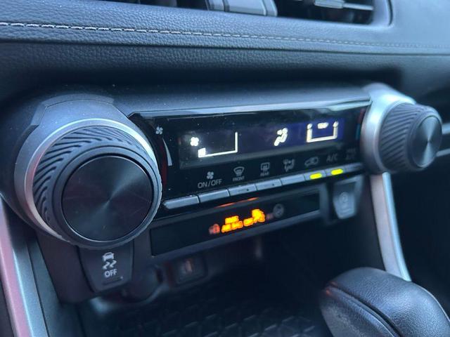 Photo of 2025 Silver Sky Metallic Toyota RAV4