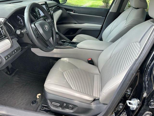 Photo of 2024 Midnight Black Metallic Toyota Camry