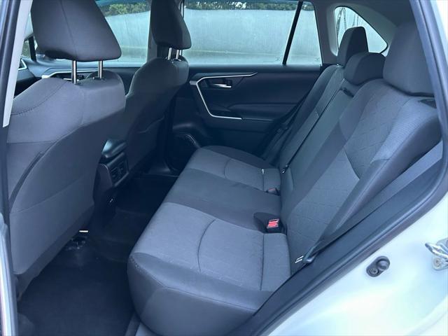 Photo of 2022 White Toyota RAV4
