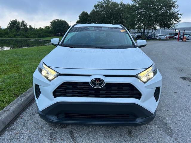 Photo of 2022 White Toyota RAV4