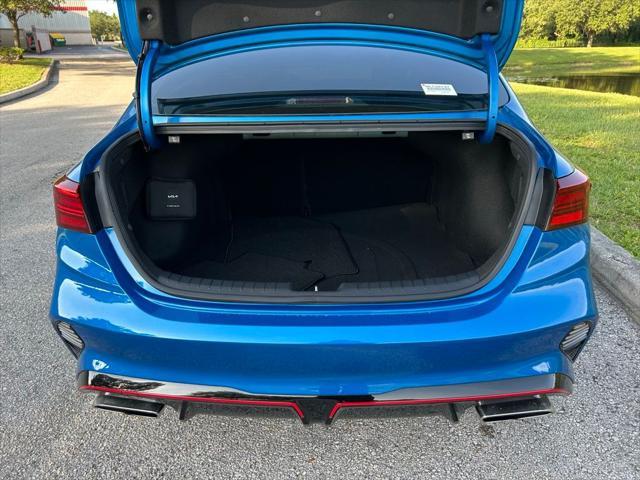 Photo of 2024 Sporty Blue Kia Forte