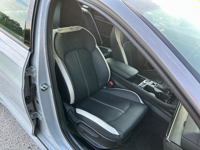 Photo of 2025 Wolf Gray Kia K5