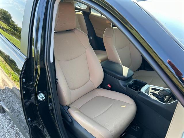 Photo of 2025 Midnight Black Metallic Toyota RAV4