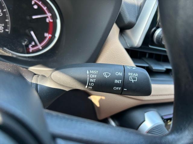 Photo of 2025 Midnight Black Metallic Toyota RAV4