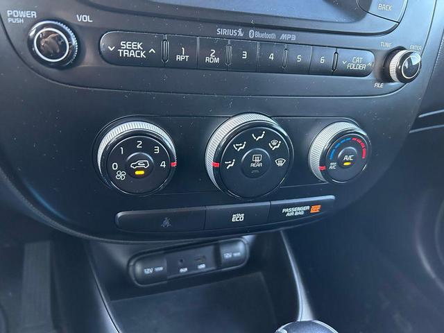 Photo of 2014 Titanium Gray Kia Soul