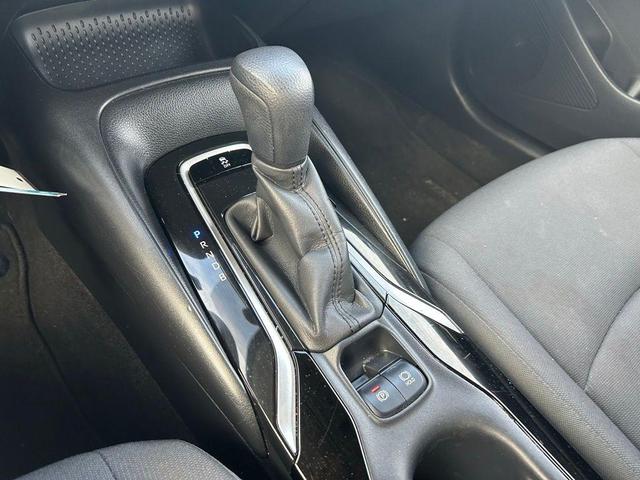 Photo of 2021 Classic Silver Metallic Toyota Corolla