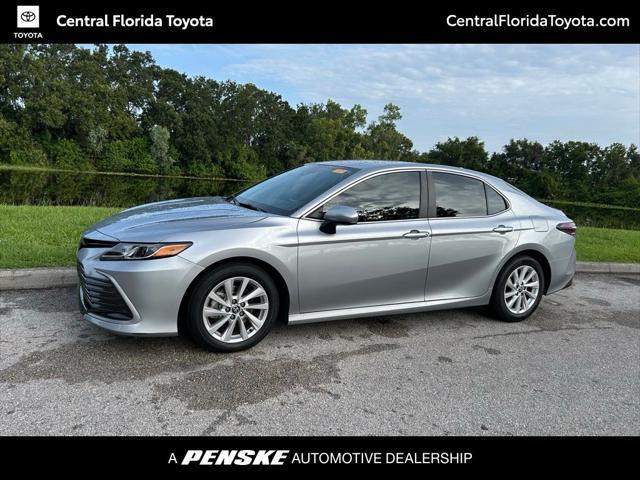 Photo of 2023 Celestial Silver Metallic Toyota Camry