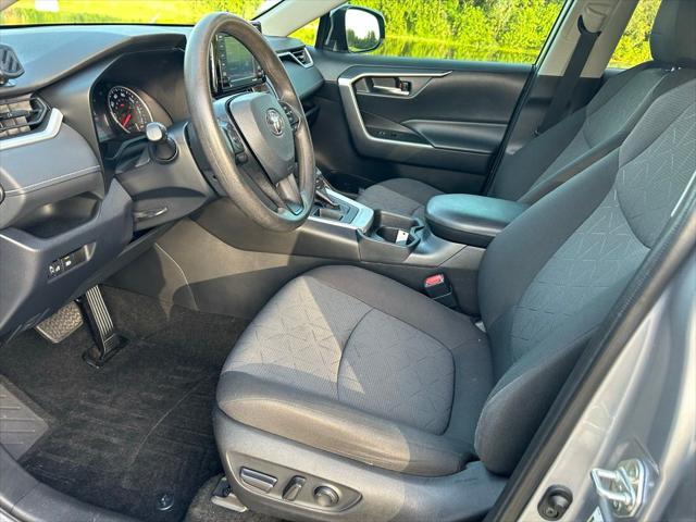 Photo of 2020 Silver Sky Metallic Toyota RAV4