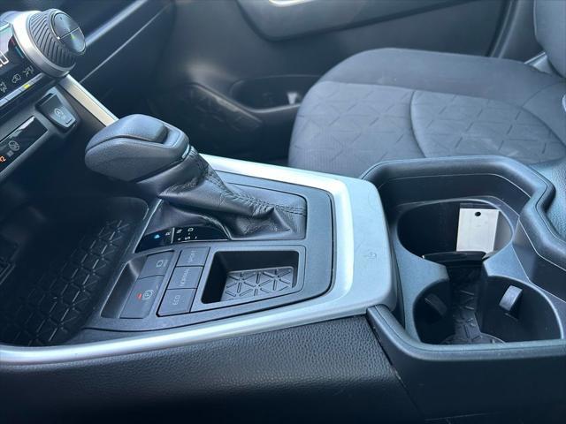 Photo of 2020 Silver Sky Metallic Toyota RAV4