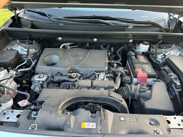Photo of 2020 Silver Sky Metallic Toyota RAV4