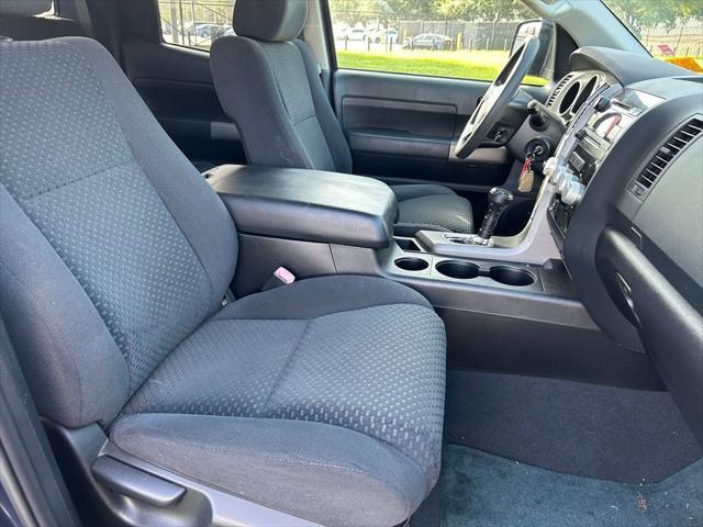 Photo of 2011 Nautical Blue Metallic Toyota Tundra