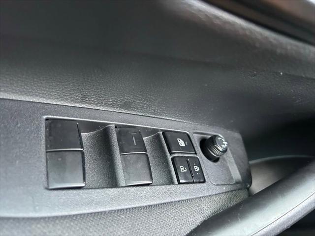 Photo of 2023 Classic Silver Metallic Toyota Corolla