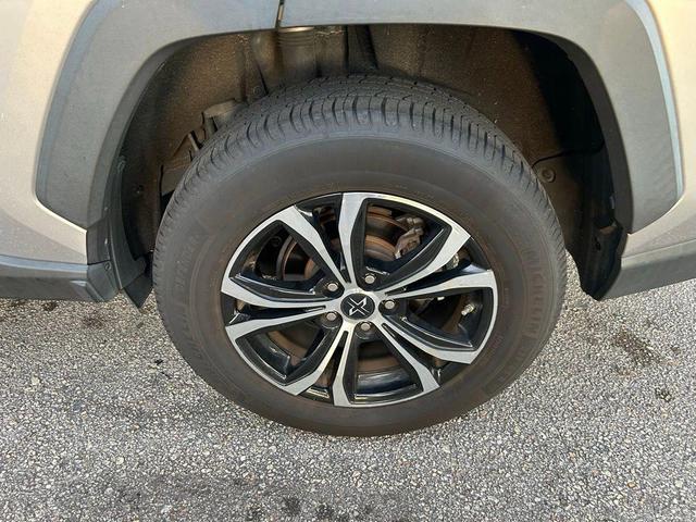Photo of 2020 Silver Sky Metallic Toyota RAV4