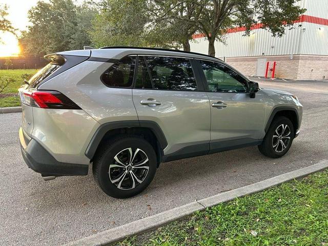 Photo of 2020 Silver Sky Metallic Toyota RAV4