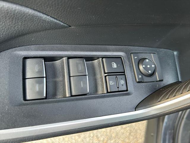 Photo of 2022 Magnetic Gray Metallic Toyota RAV4