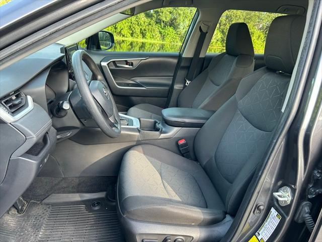 Photo of 2022 Magnetic Gray Metallic Toyota RAV4