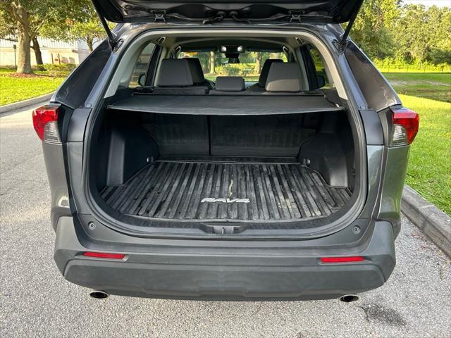 Photo of 2022 Magnetic Gray Metallic Toyota RAV4